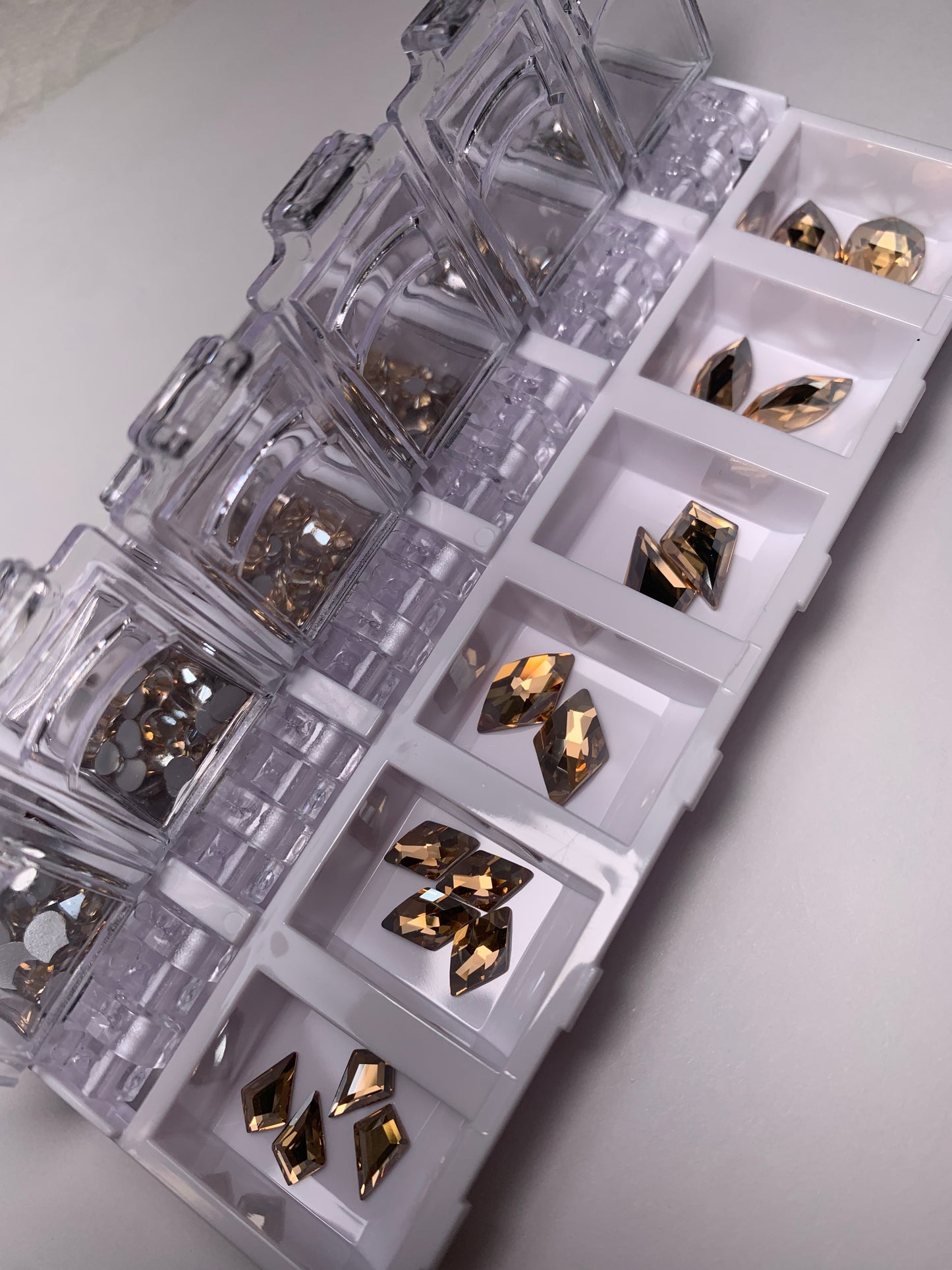 Golden shadow variety box