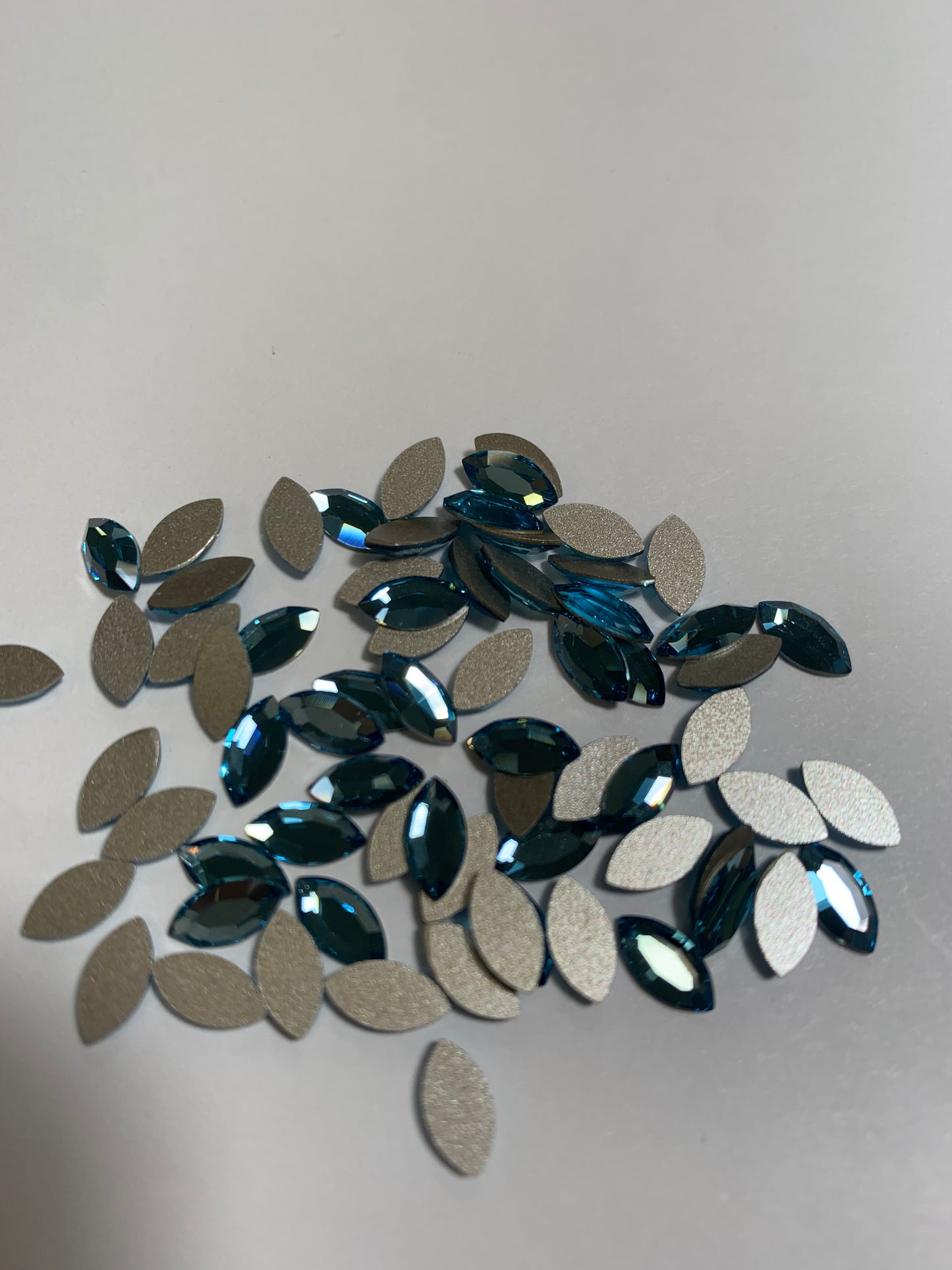 2200 Navette aquamarine