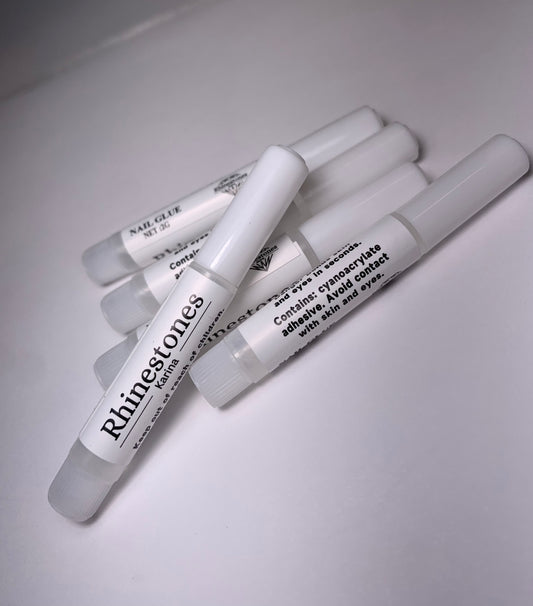 Fast drying nail glue