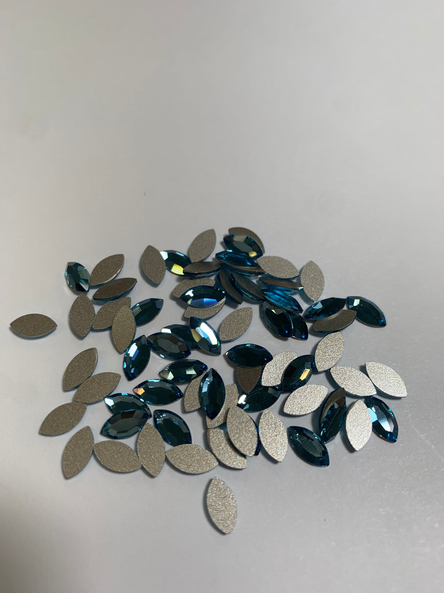 2200 Navette aquamarine