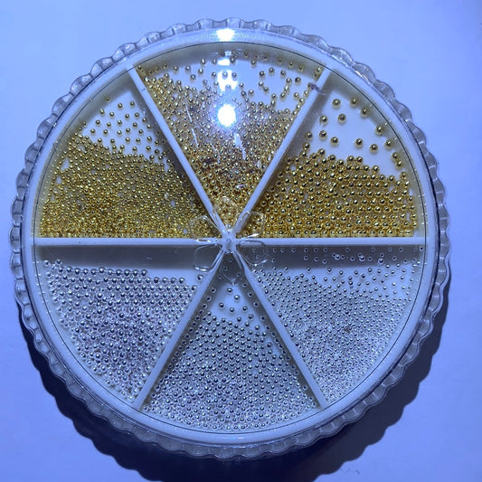 Silver/gold metal caviar