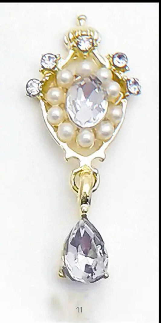 Gold metal charm pearl