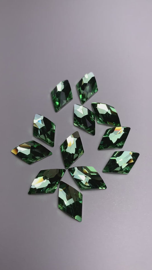 2709 peridot rhombus 4pcs